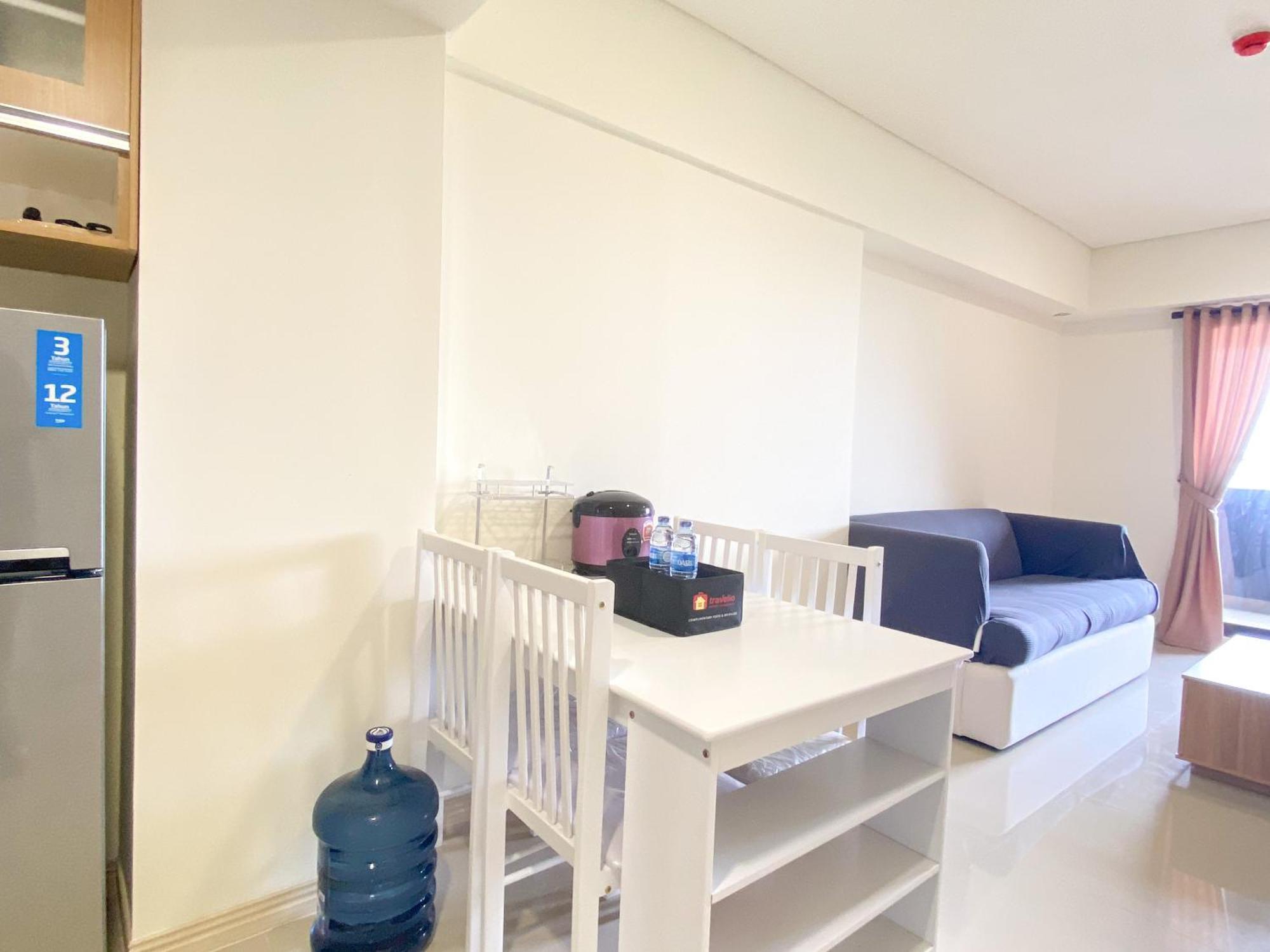 Apartemen Fully Furnished And Homey 3br At Meikarta By Travelio Bekasi