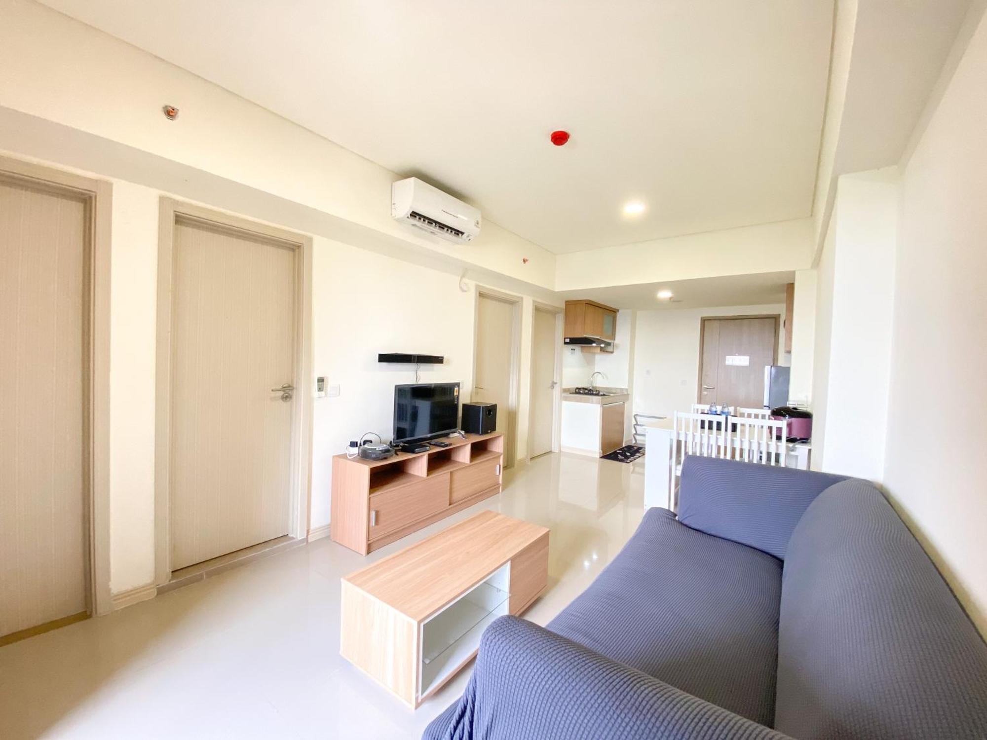 Fully Furnished And Homey 3br At Meikarta By Travelio Bekasi