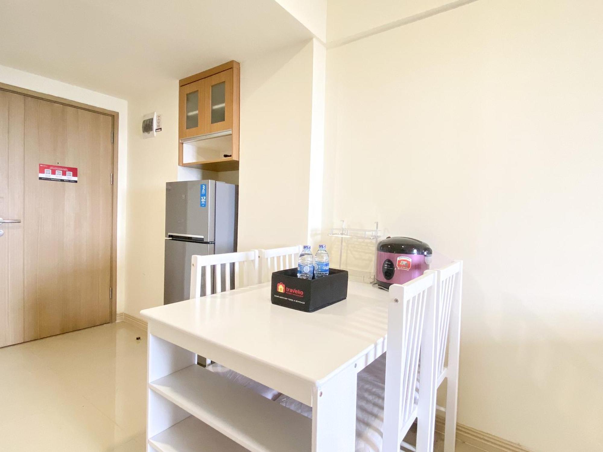 Apartemen Fully Furnished And Homey 3br At Meikarta By Travelio